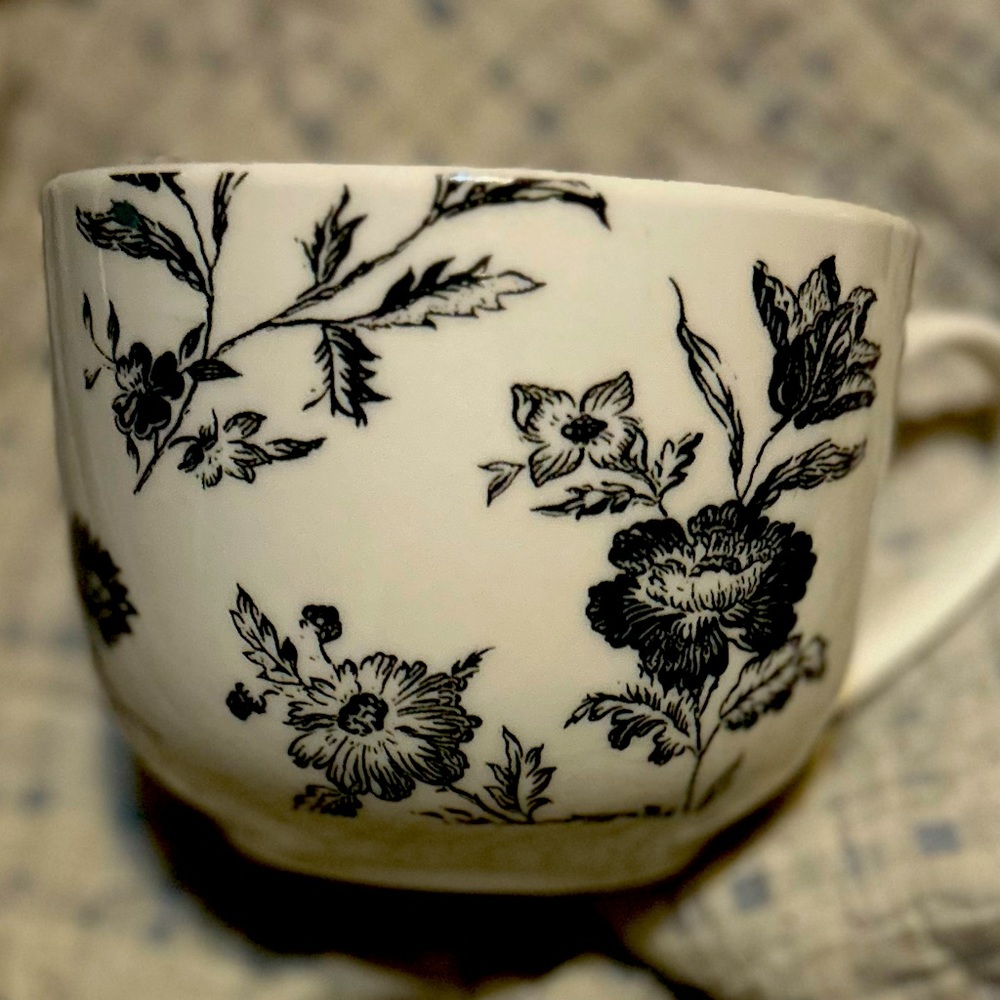 Medium Mug